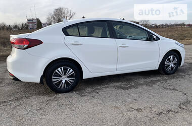 Седан Kia Forte 2018 в Тернополе