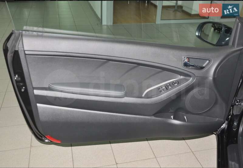 Седан Kia Forte 2016 в Николаеве