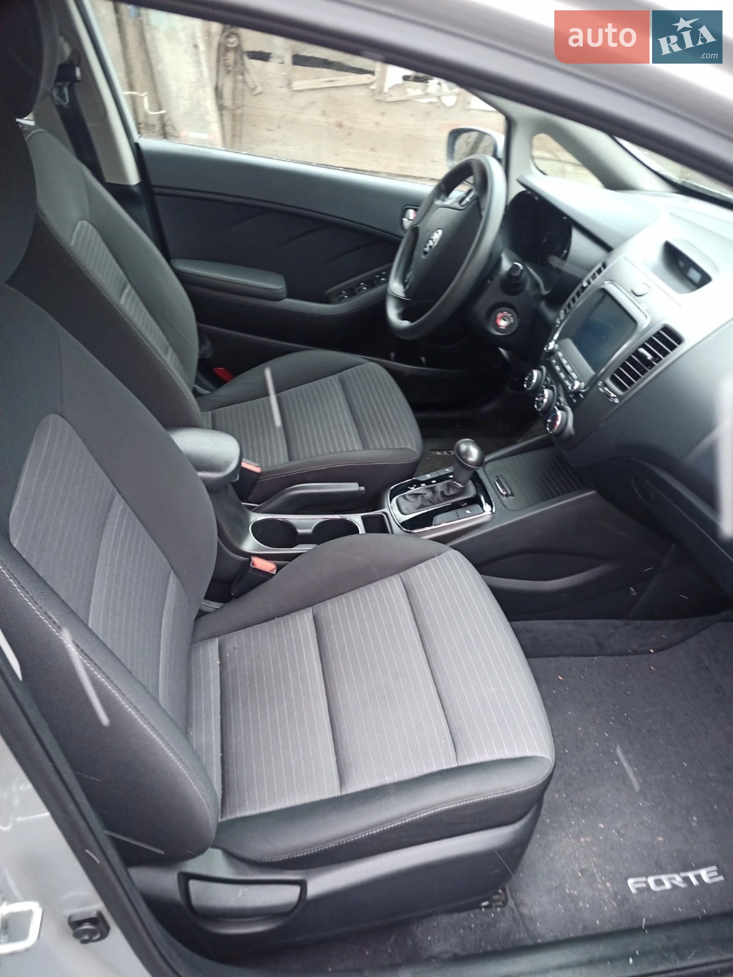 2018 Kia Forte - мініатюра 21