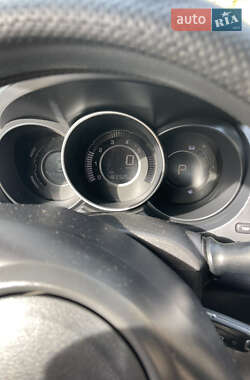 Седан Kia Forte 2010 в Чернівцях