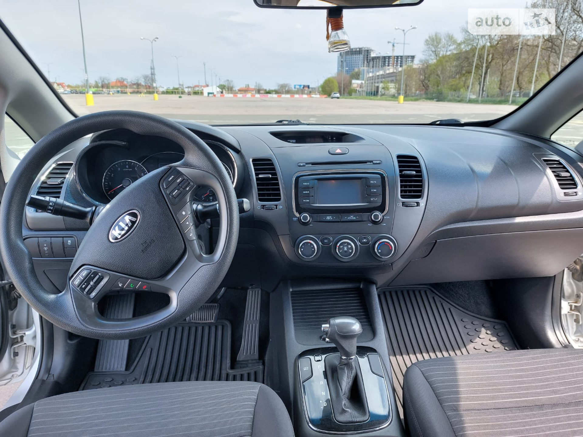 2016 Kia Forte - мініатюра 17