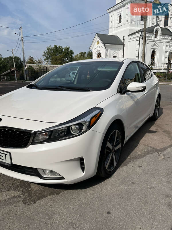 Седан Kia Forte 2016 в Житомире