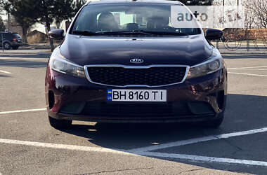 Седан Kia Forte 2016 в Запорожье