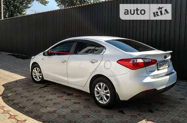 Седан Kia Forte 2014 в Кролевце