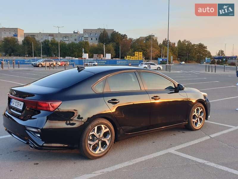 Седан Kia Forte 2019 в Киеве
