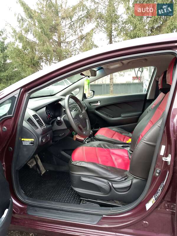 Седан Kia Forte 2017 в Лубнах