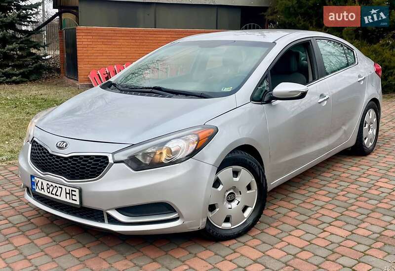 Седан Kia Forte 2015 в Киеве