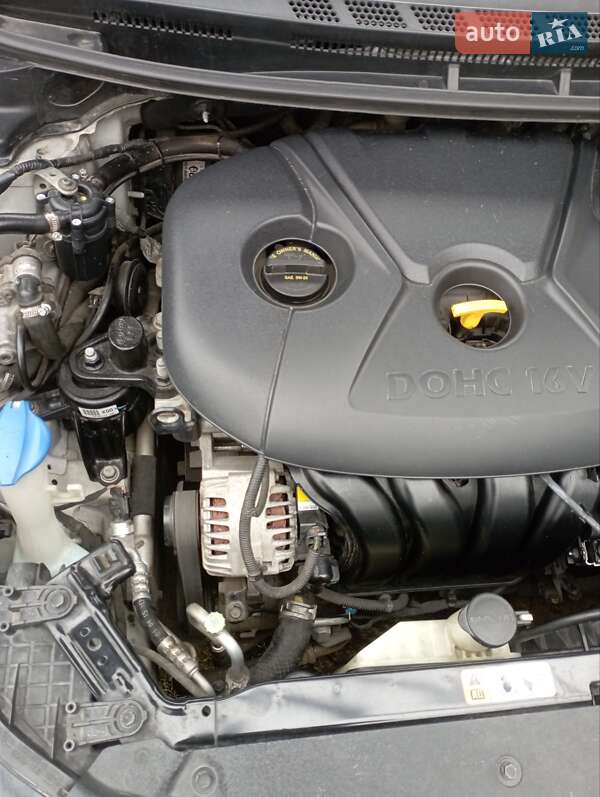 Седан Kia Forte 2015 в Подольске