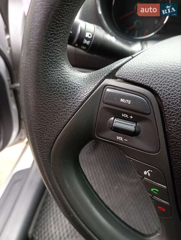 Седан Kia Forte 2015 в Подольске