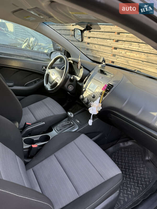 Купе Kia Forte 2016 в Луцьку фото 6 Купе Kia Forte 2016 в Луцьку