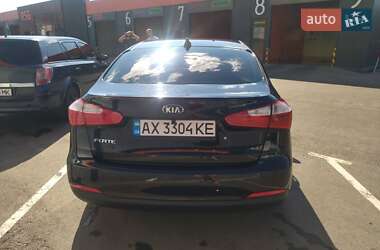 Седан Kia Forte 2014 в 