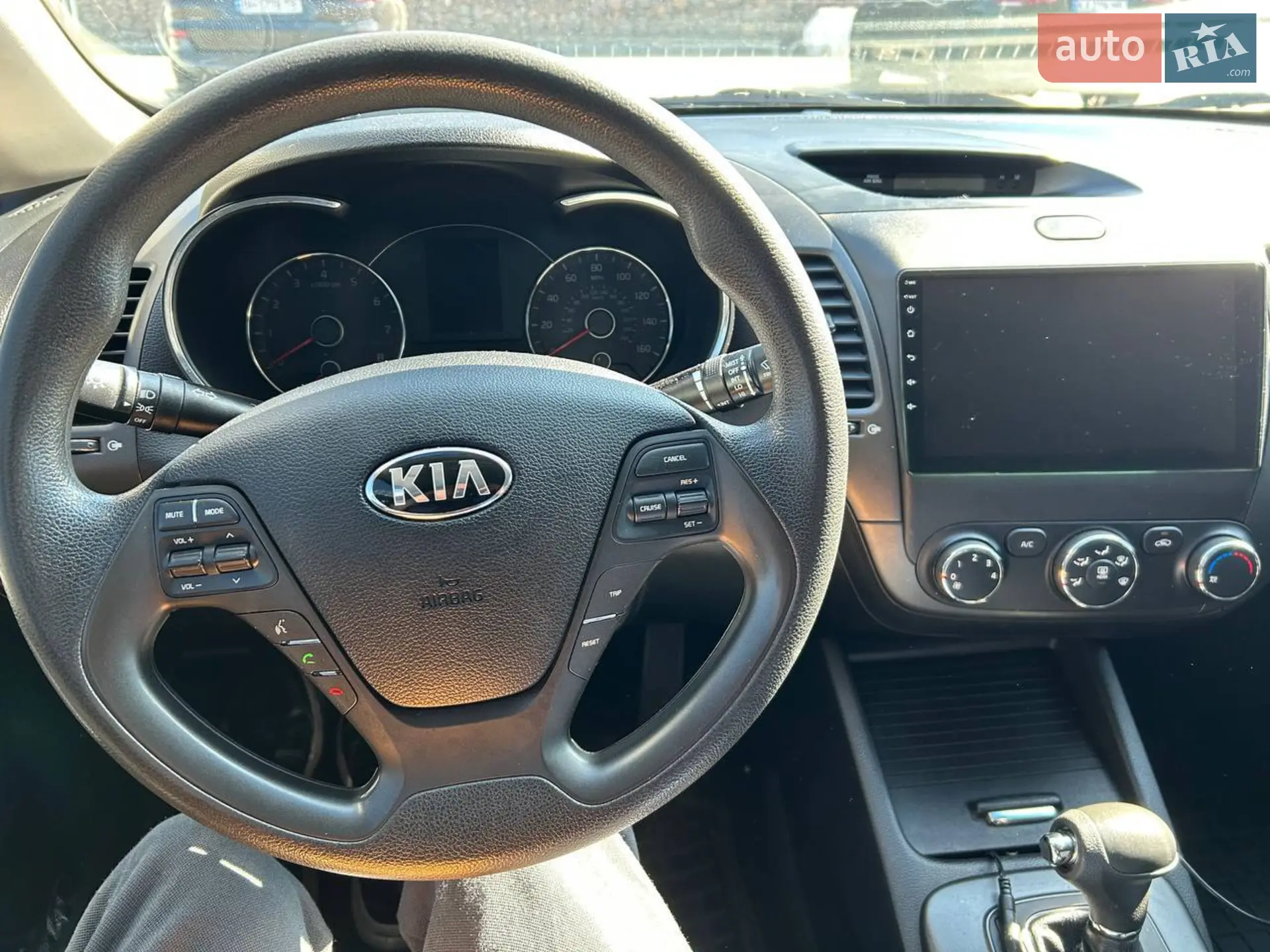 2015 Kia Forte - мініатюра 11