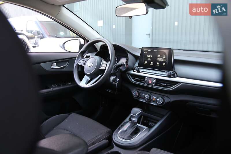 Седан Kia Forte 2019 в Киеве