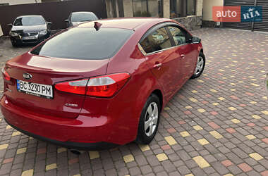 Седан Kia Forte 2013 в 