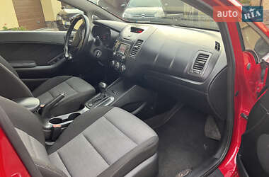 Седан Kia Forte 2013 в 