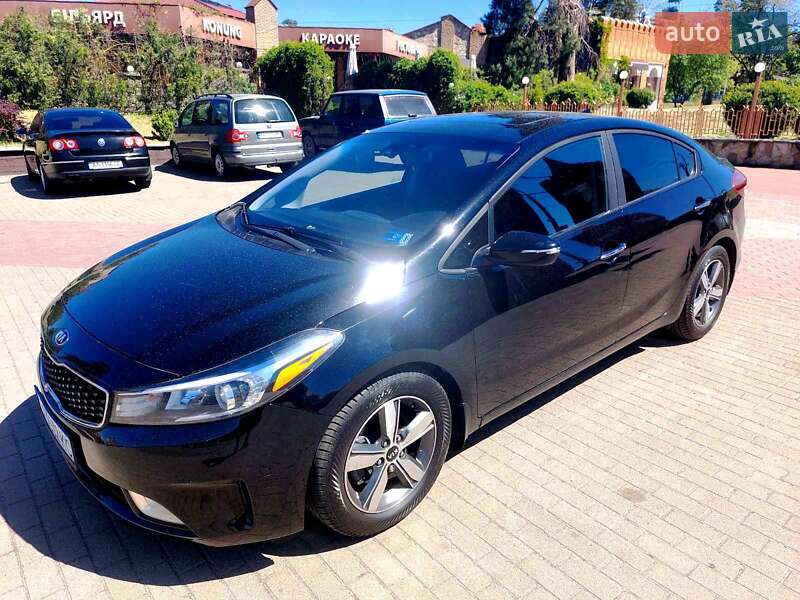 Хетчбек Kia Forte 2017 в 