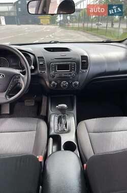 Седан Kia Forte 2014 в 