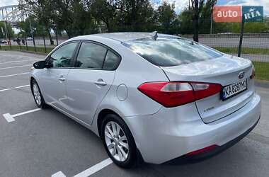 Седан Kia Forte 2014 в 