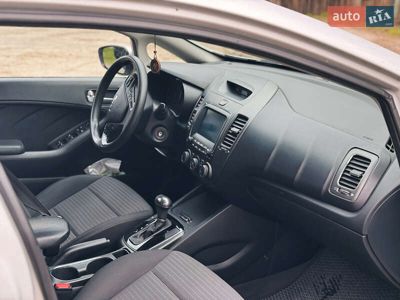 Седан Kia Forte 2018 в Києві