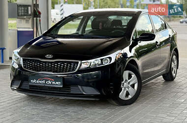 Седан Kia Forte 2017 в Николаеве