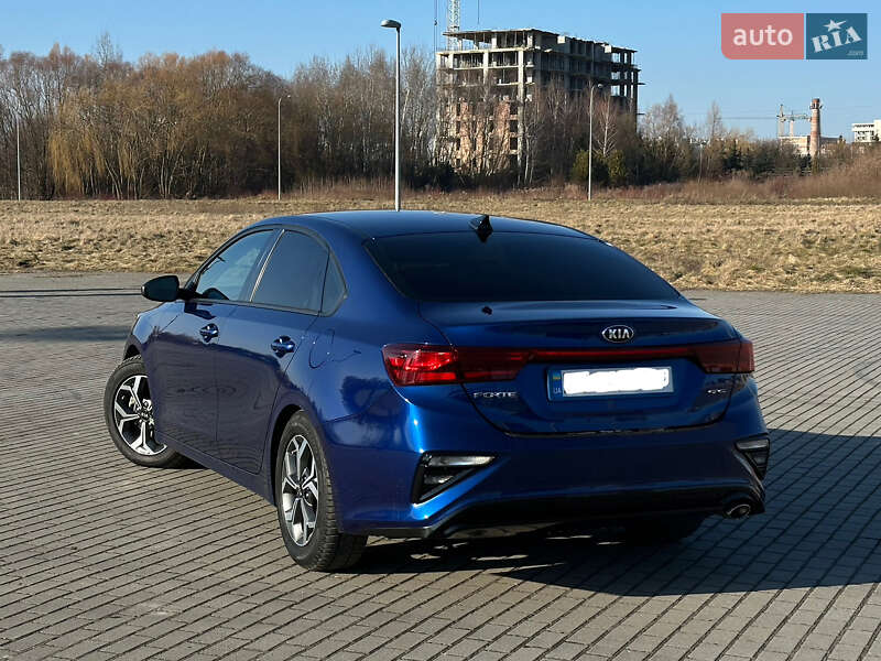 Седан Kia Forte 2019 в Львове