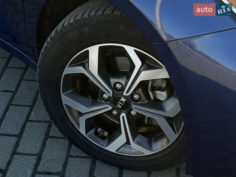 Седан Kia Forte 2019 в Львове