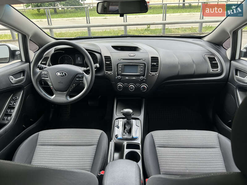 Седан Kia Forte 2016 в Броварах
