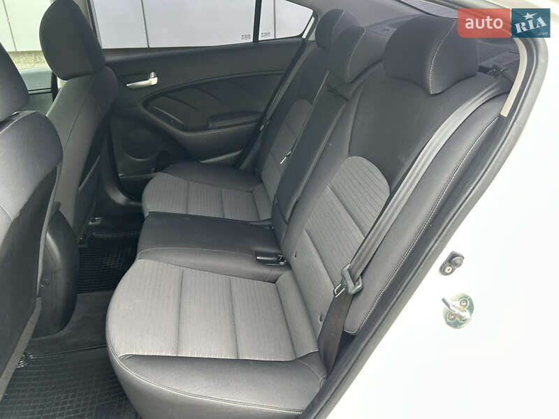 Седан Kia Forte 2016 в Броварах