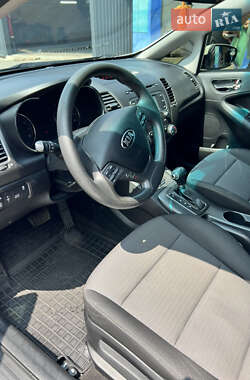 Седан Kia Forte 2015 в 