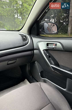 Седан Kia Forte 2013 в 