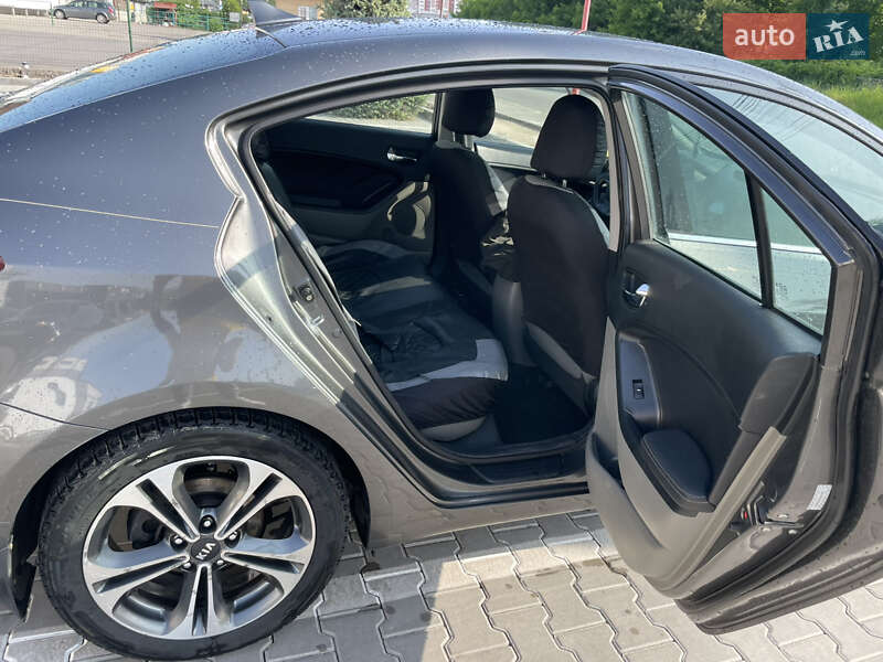 Седан Kia Forte 2013 в Виннице