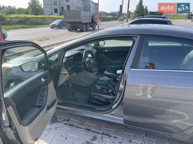 Седан Kia Forte 2013 в Виннице
