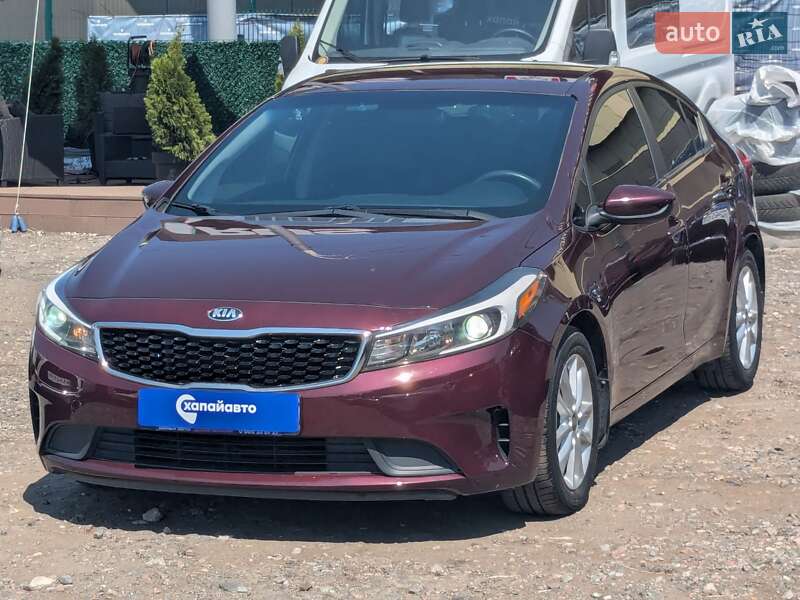Седан Kia Forte 2016 в Киеве