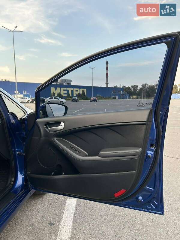 Седан Kia Forte 2017 в Дніпрі
