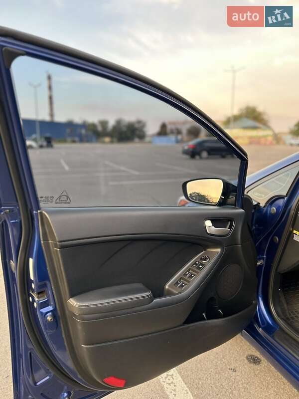 Седан Kia Forte 2017 в Дніпрі