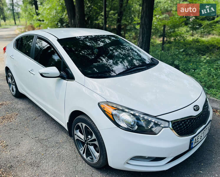 Седан Kia Forte 2015 в Першотравенске
