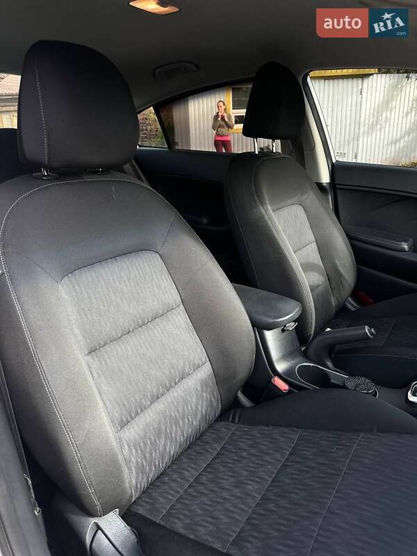 Седан Kia Forte 2013 в Кривому Розі фото 16 Седан Kia Forte 2013 в Кривому Розі