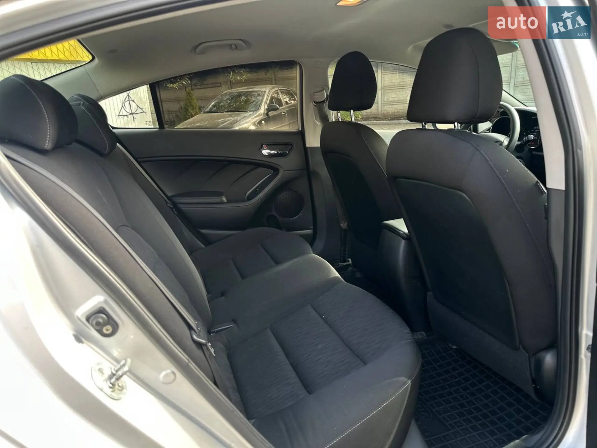 2013 Kia Forte - мініатюра 19