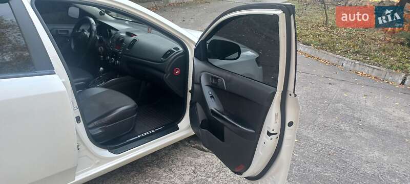 Седан Kia Forte 2012 в Нетішині фото 16 Седан Kia Forte 2012 в Нетішині