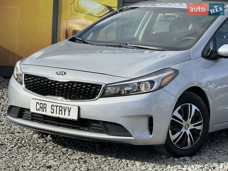 Седан Kia Forte 2017 в Стрые