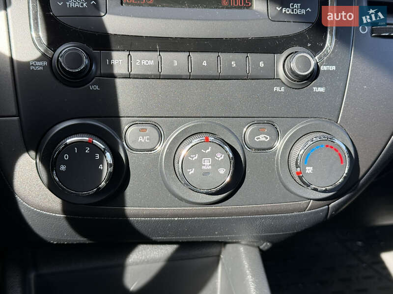 Седан Kia Forte 2017 в Стрые