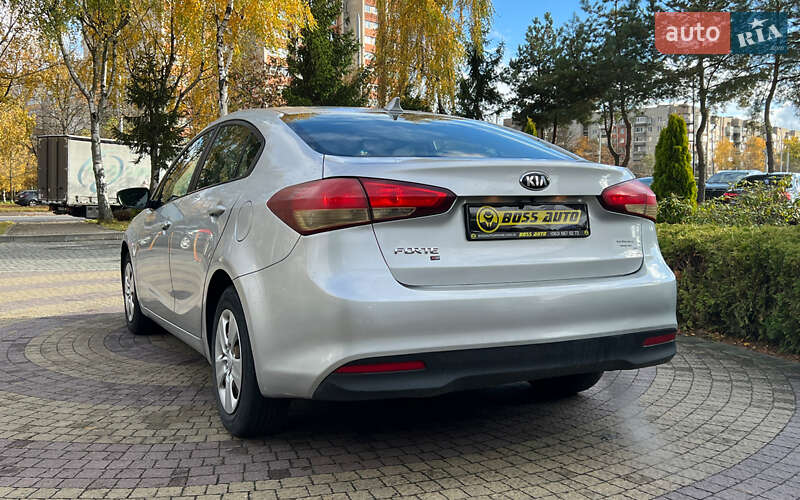 Седан Kia Forte 2017 в Львове фото 5 Седан Kia Forte 2017 в Львове