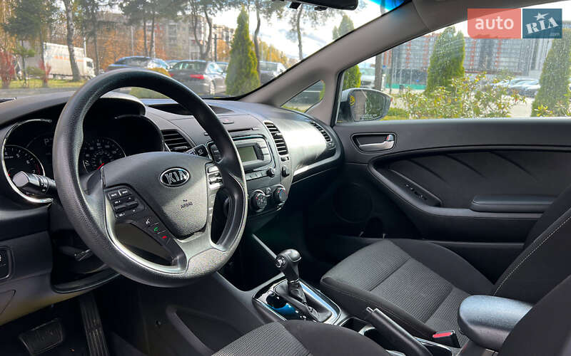 Седан Kia Forte 2017 в Львове фото 10 Седан Kia Forte 2017 в Львове