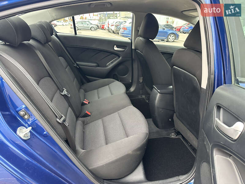 Седан Kia Forte 2017 в Киеве