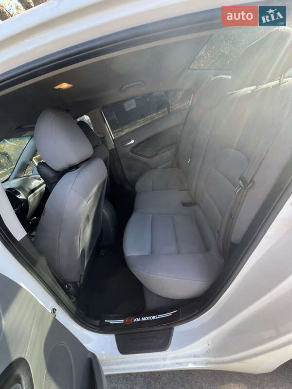 Седан Kia Forte 2016 в Киеве