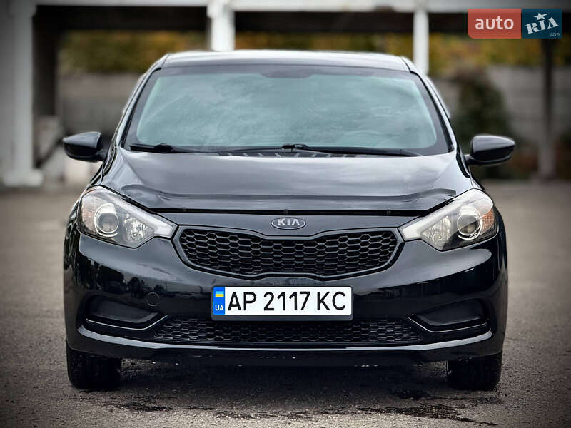 Седан Kia Forte 2015 в Запорожье