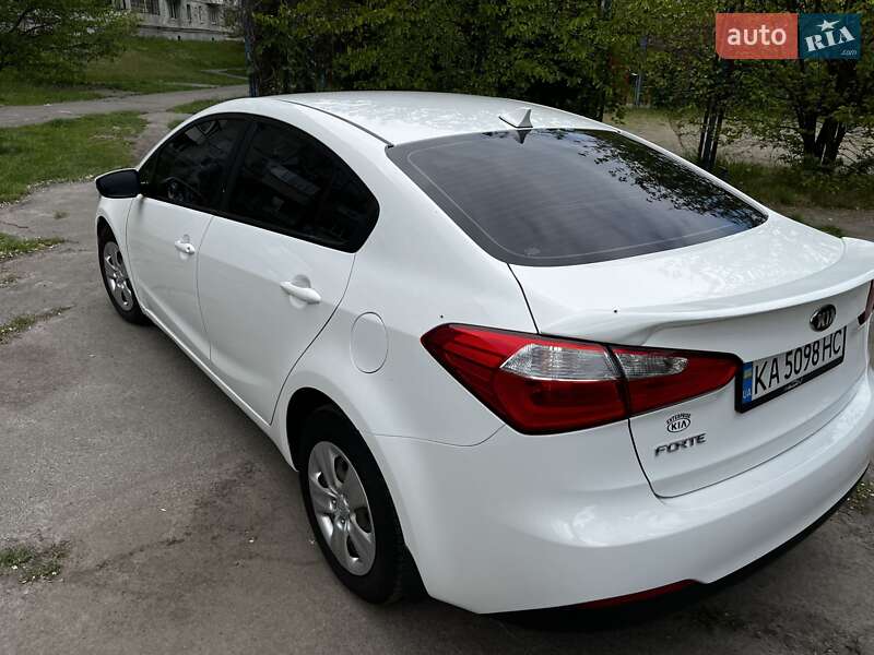 Седан Kia Forte 2016 в Киеве