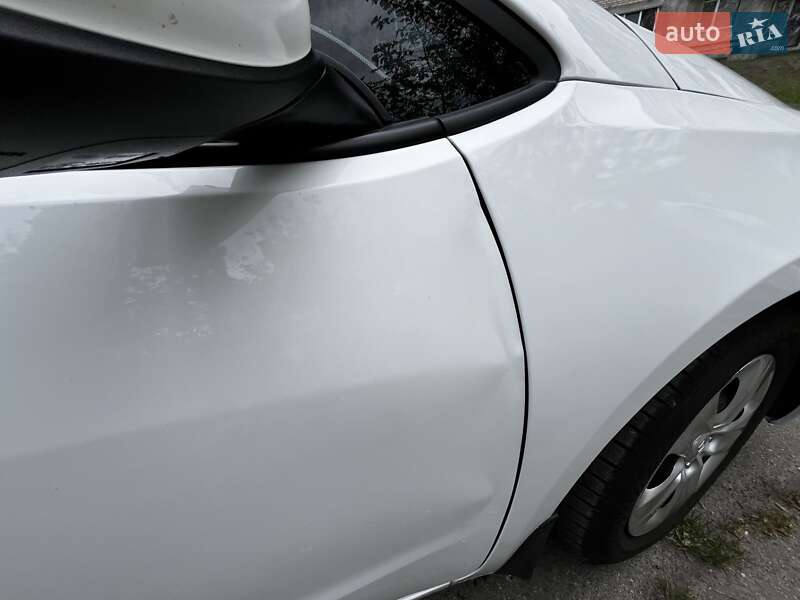 Седан Kia Forte 2016 в Киеве