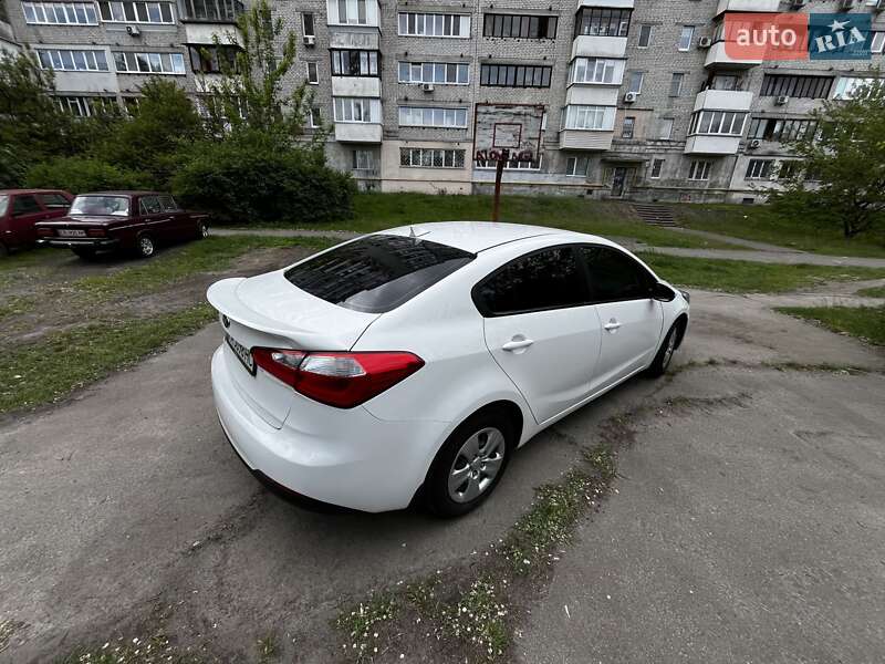 Седан Kia Forte 2016 в Киеве