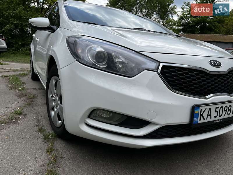 Седан Kia Forte 2016 в Киеве